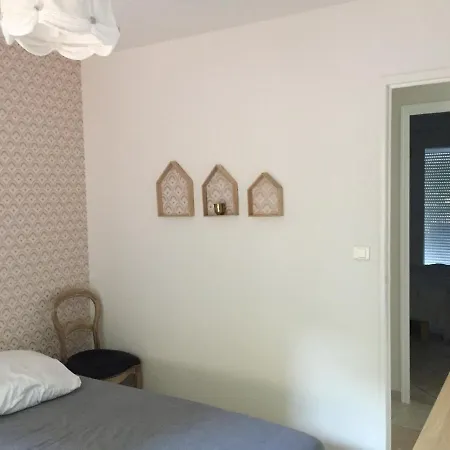 Vacances Ideales Limite Sanary Sur Mer !! Logement Partage Shared Apartment Ollioules