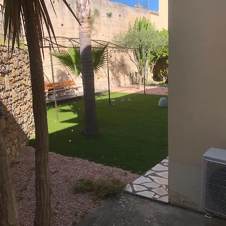 Vacances Ideales Limite Sanary Sur Mer !! Logement Partage Shared